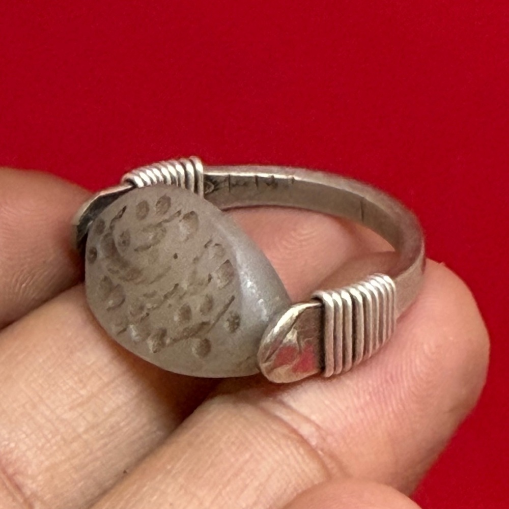 Beautiful Vintage Islamic Old Sterling
Sliver Ring With Arbic Written